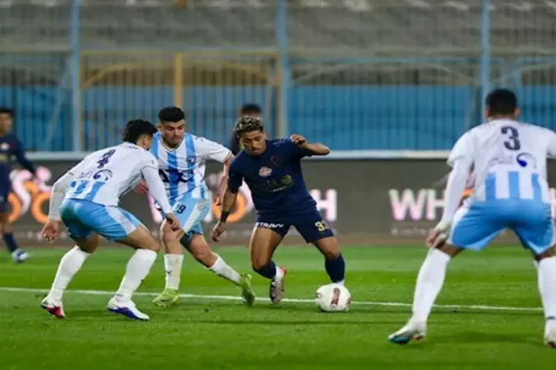 تفوق أبيض والهدف الـ50.. 10 حقائق عن قمة الزمالك وبيراميدز 